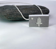 The State of Maine Flag Necklace