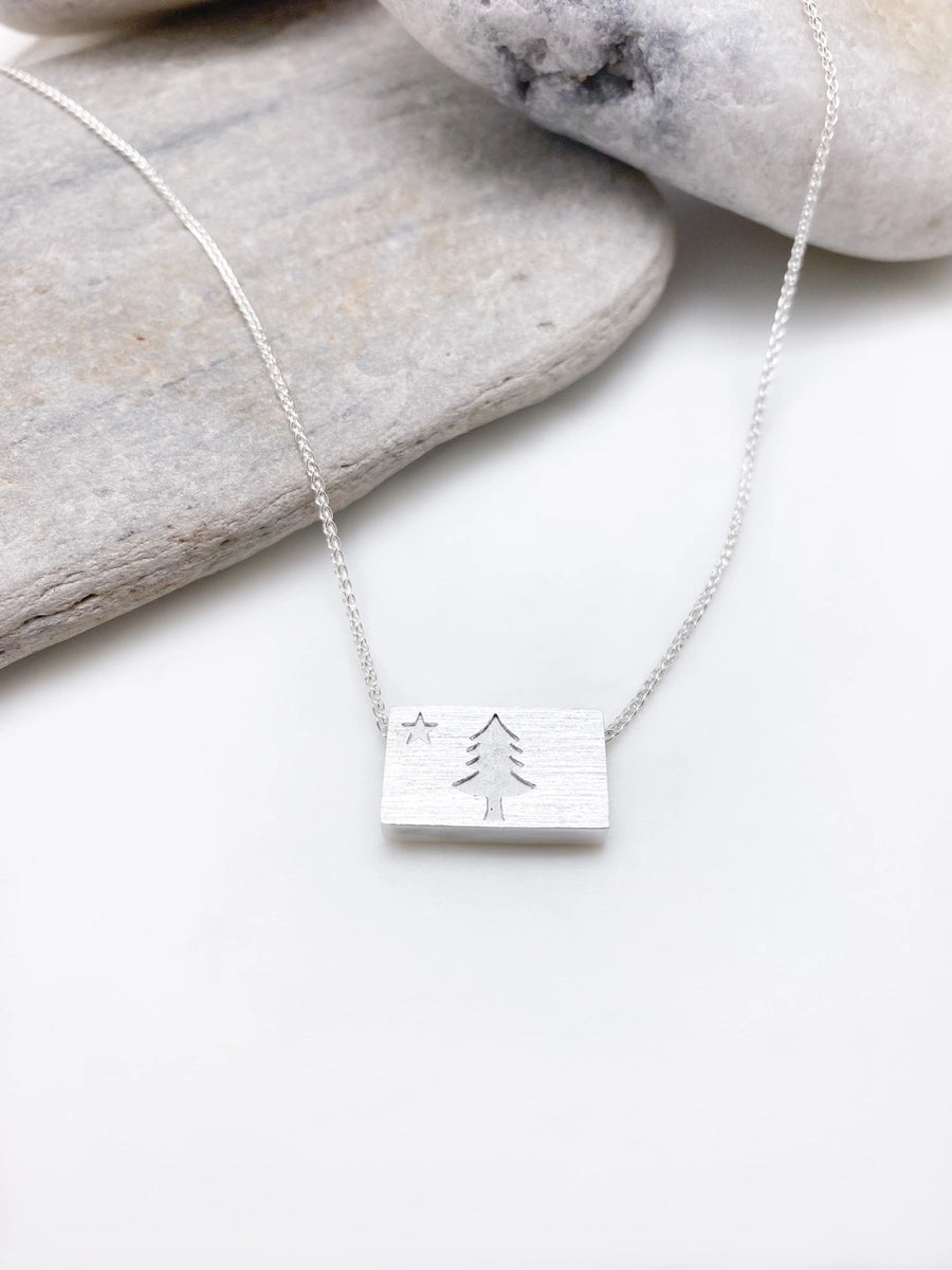 The State of Maine Flag Necklace