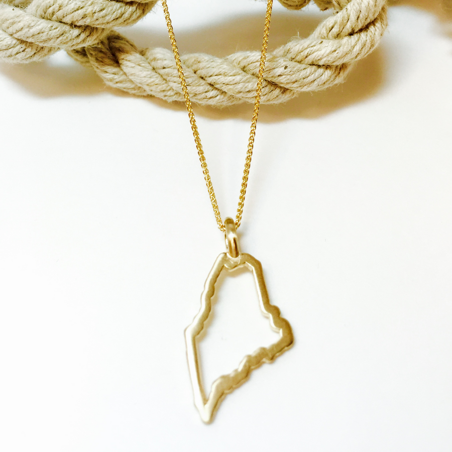 The Maine Outline Necklace in 14k Yellow Gold
