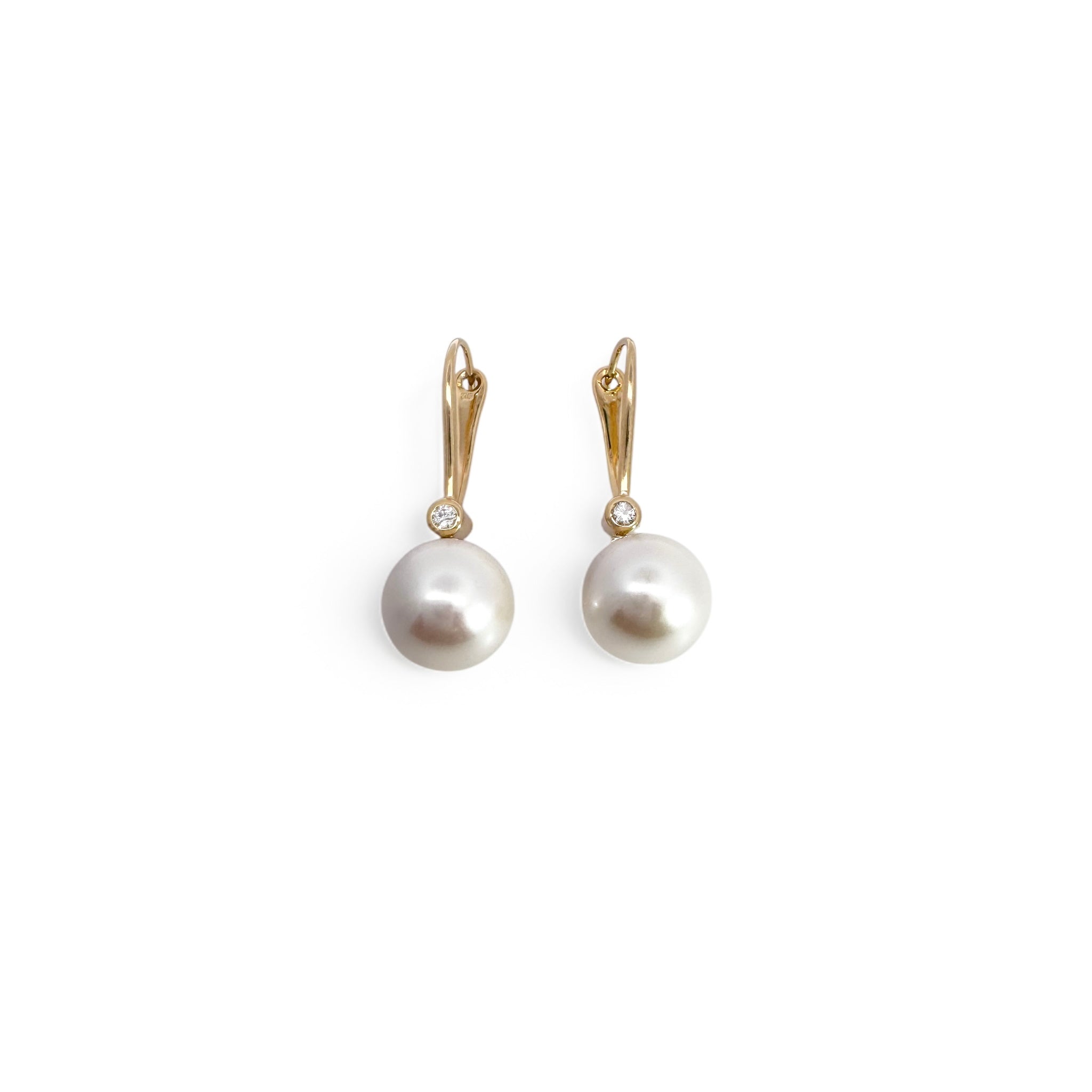 18k Pearl and Diamond Drop Earrings